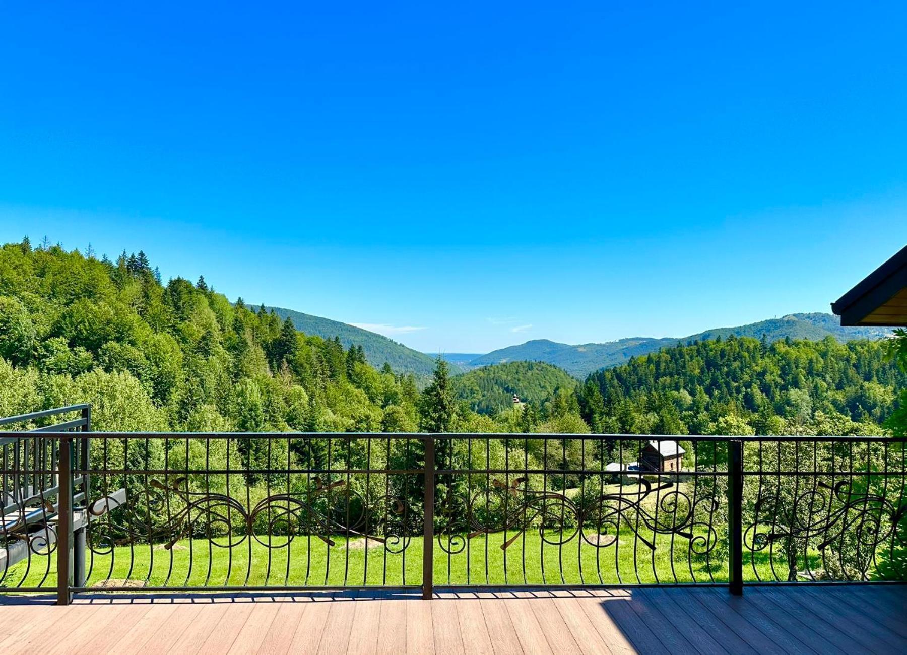 Holiday Home La Vіta Yaremche Luaran gambar